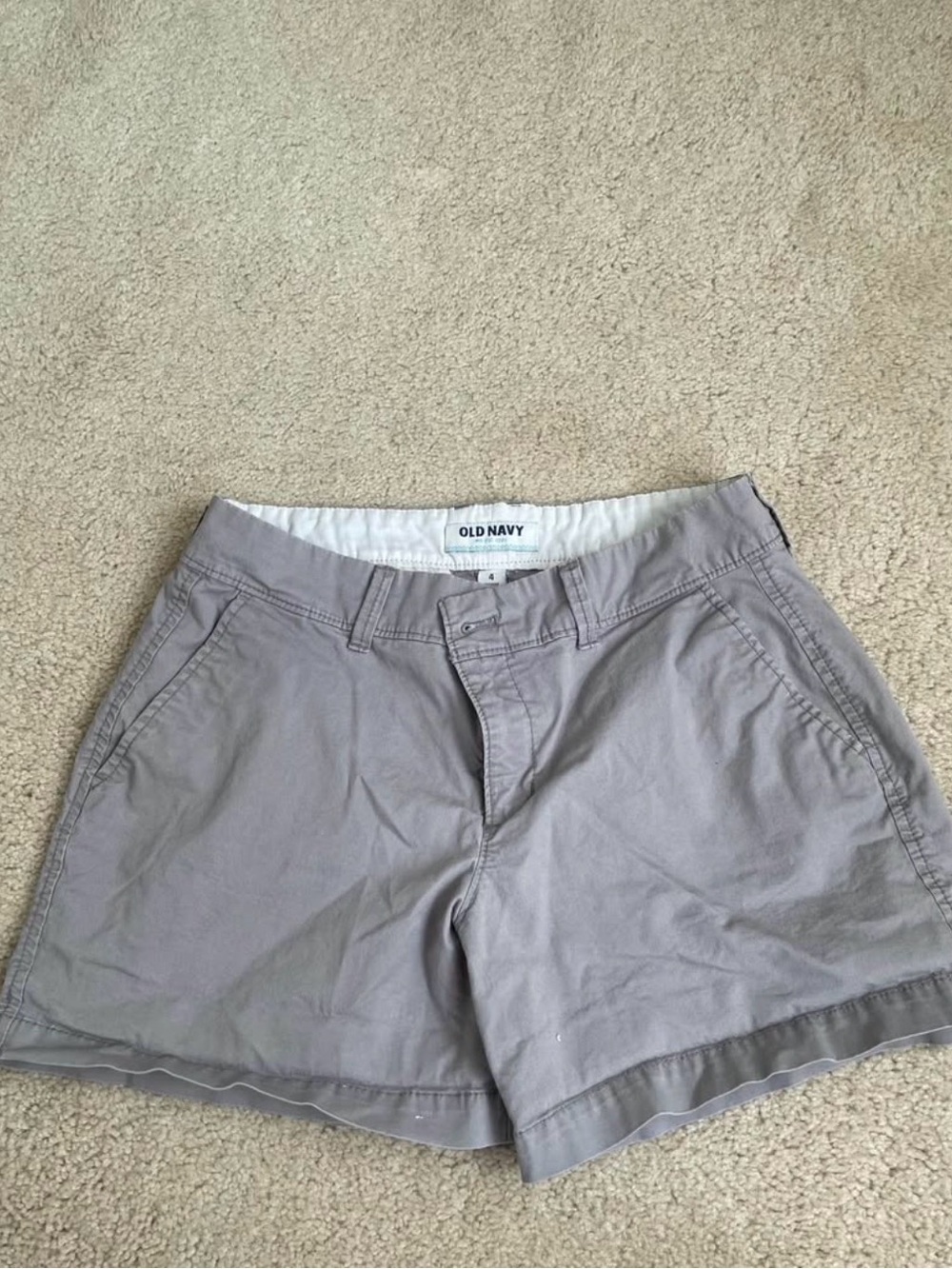 Old Navy Women's Light Gray Chino Bermuda Shorts